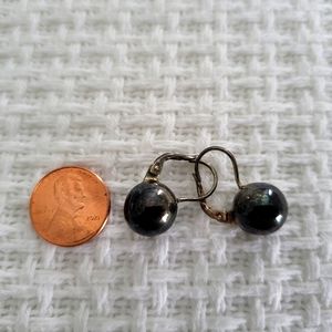 Black pearl earrings